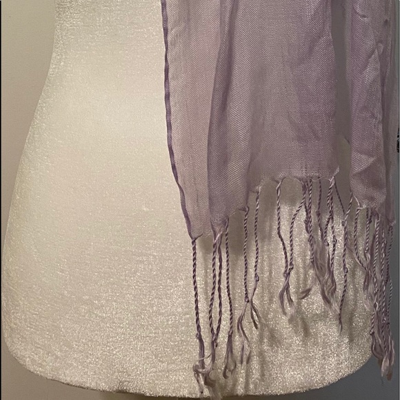 Scarf - Picture 2 of 3